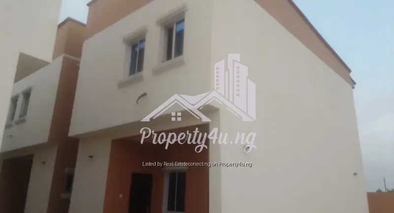 2 Bedroom Terrace