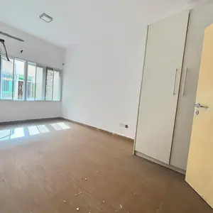 3 Bedroom Apartment image 6
