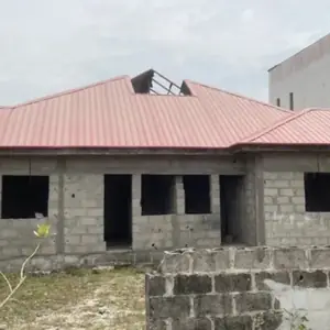 6 Bedroom Bungalow image 3