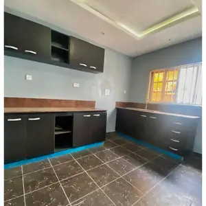 3 Bedroom Apartment image 6