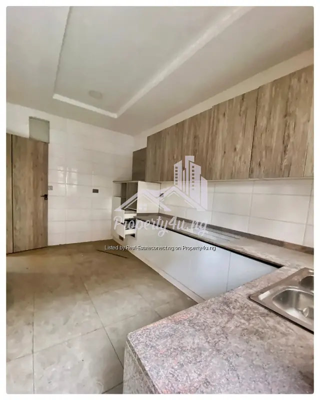 4 Bedroom Terrace Duplex