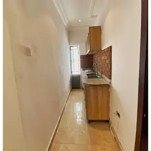 A Bedroom Apartment image 6