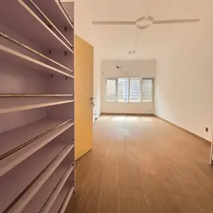 3 Bedroom Apartment image 5